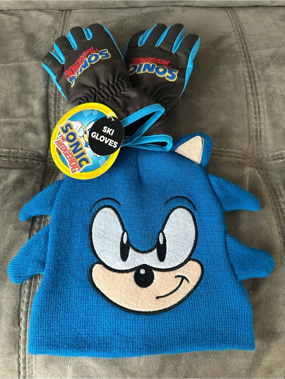 Sonic The Hedgehog Kids Blue Beanie & Ski Gloves Winter Set